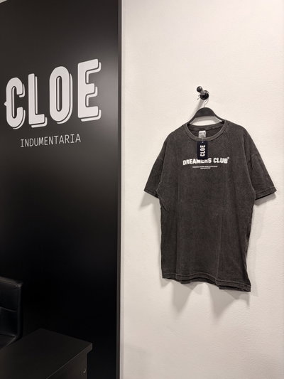Remera Oversized Dreamers Club