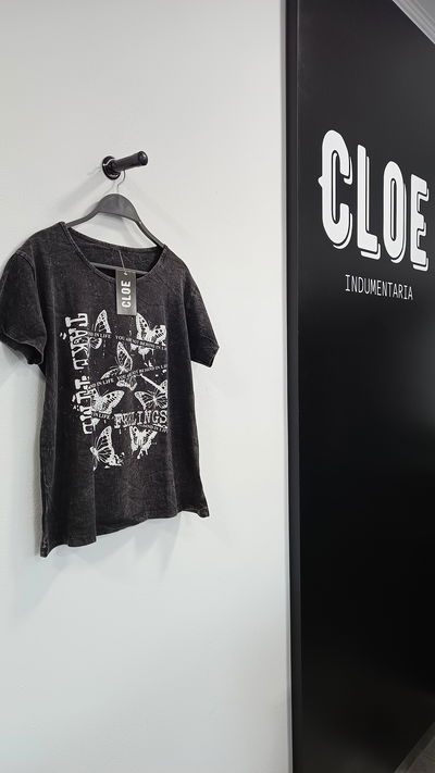 Remera M/C Mariposas