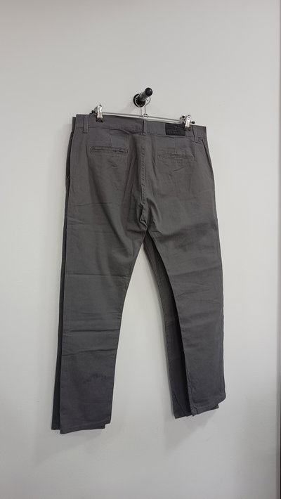 Pantalon Corte Chino SemiChupin