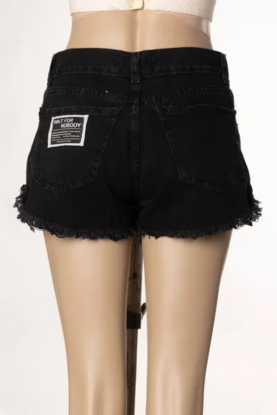 Short Nobody