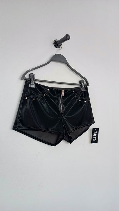 Short Cuerina Brillo Emilia