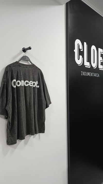 Remera Boxy Studio Mind