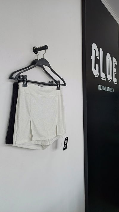 Short Pollera Brillo 2 Tajos