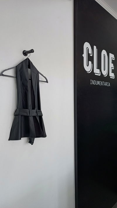 Top Cuerina Lazo