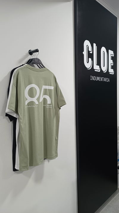 Remera Oversized Time Square