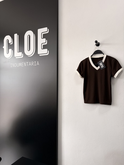 Remera Melvin Rib Escote V