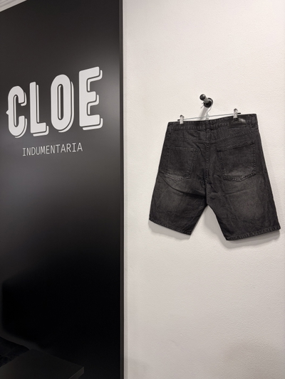 Bermuda Jean Classic Black