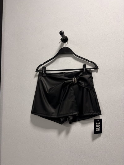 Short Pollera Hebilla Engomada