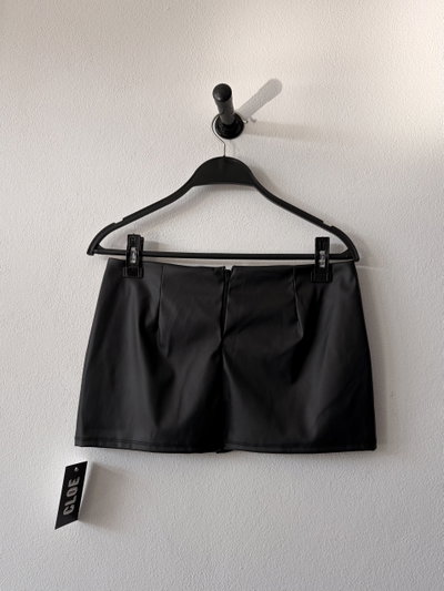 Short Pollera Engomada