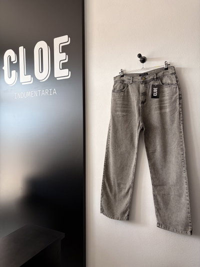Jean Mom Gris Liso