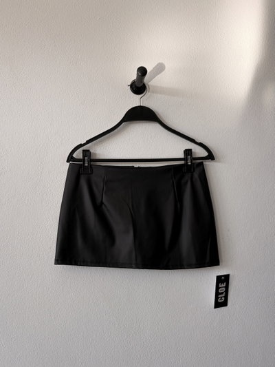 Short Pollera Engomada