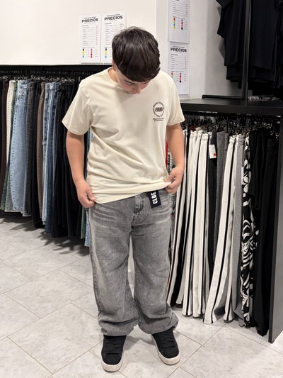 Jean Mom Gris Liso