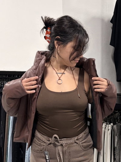 Body Escote U Laterales Fruncidos