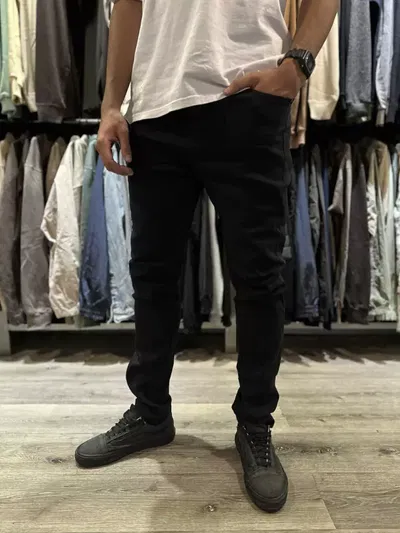 Jean Straight Black