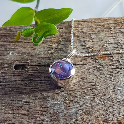 COLLAR LAVANDA