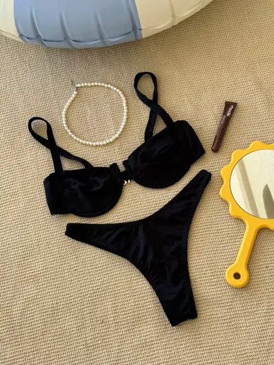 BIKINI HAITI