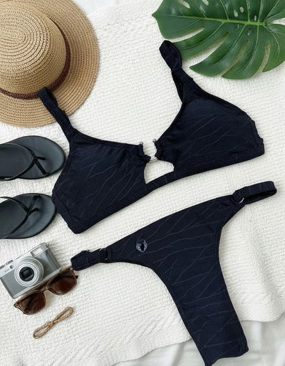 PREVENTA AMBER BLACK (textura curvas)