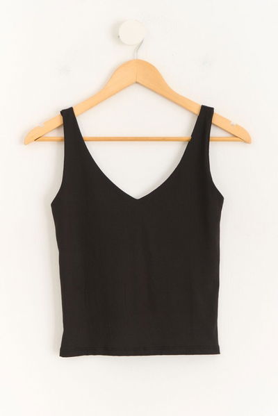 MUSCULOSA MALTA NEGRO (talles)