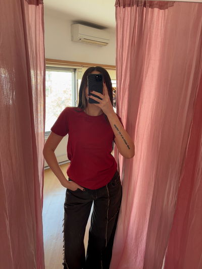 REMERA REBECCA BORDO