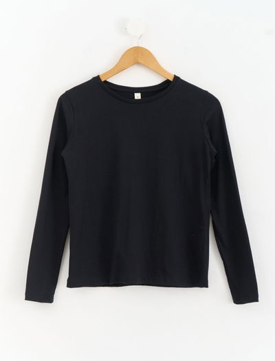 REMERA BASICA NEGRO