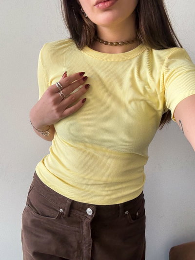 REMERA MORLEY AMARILLA