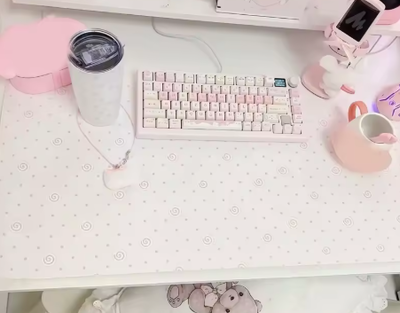 Mouse pad lunares rosas ♡