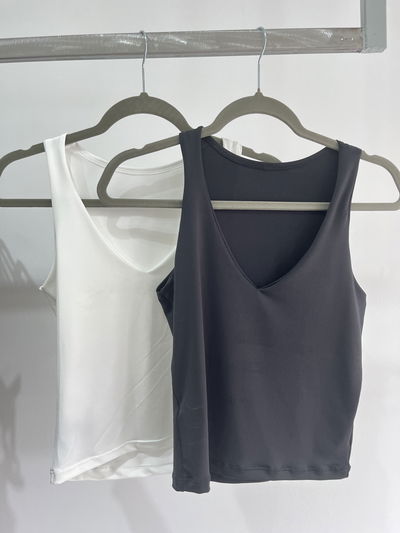 Remera Escote V
