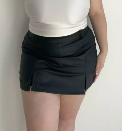 Short Pollera Engomada