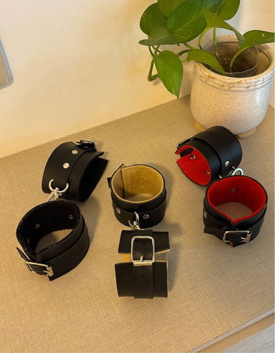 Esposas forradas con fieltro