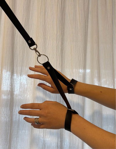 Esposas colgantes + choker de ahorque 