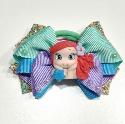 Moño Ariel