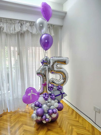 Balloon bouquet 15 años 