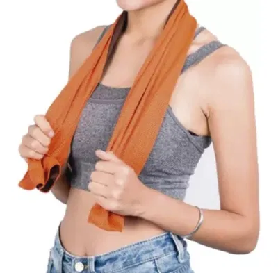 Toalla deportiva refrescante efecto frio color naranja