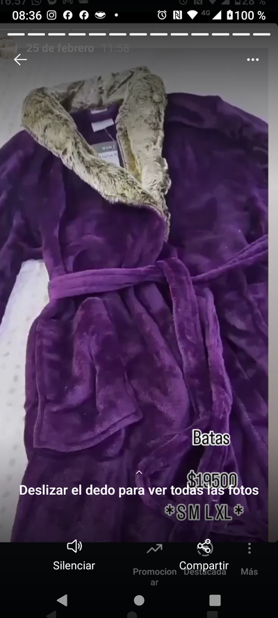 Bata con cuello de Piel