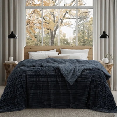 Edredón Calafate Flannel Fleece  a Rayas y Corderito Premium - Jean Cartier