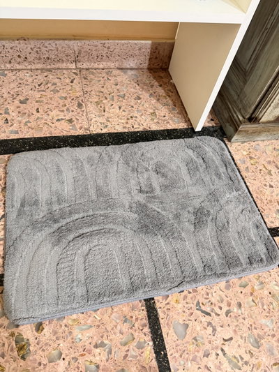 Alfombra paqui arcoíris 