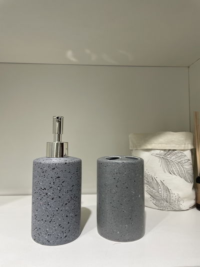 Set baño estilo piedra