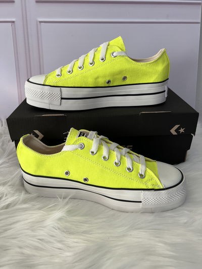 Zapatillas con plataforma fluo
