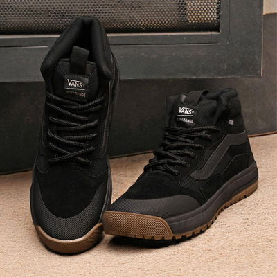 Botitas Vans Ultrarange total black