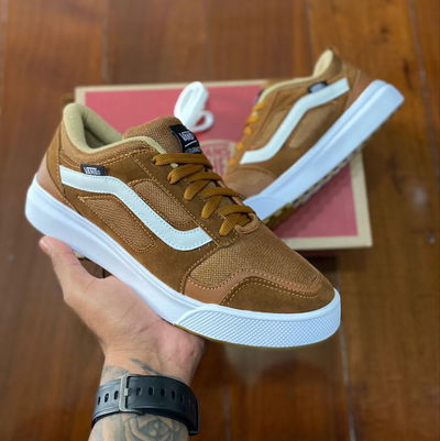Zapatillas Vans Ultrarange beige