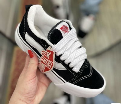 Zapatillas Vans KNU clásicas importadas