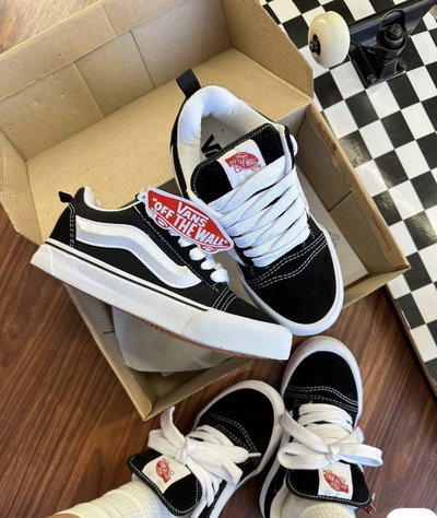 Vans KNU importadas