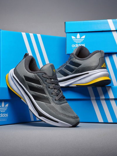 Adidas Supernova gris