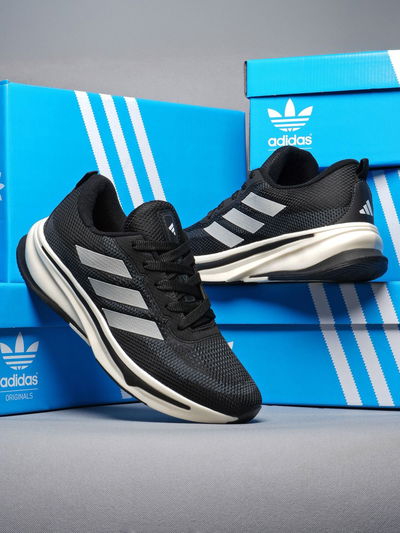 Adidas Supernova negras 