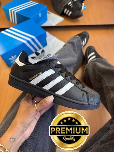 Adidas Superstar negras