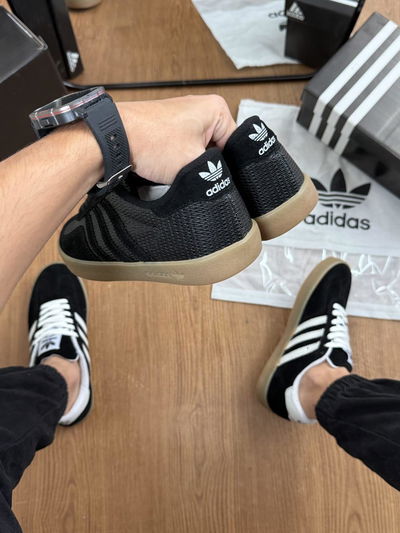 Adidas Gazelle negras