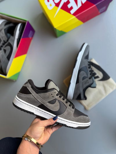 Nike Dunk gris topo