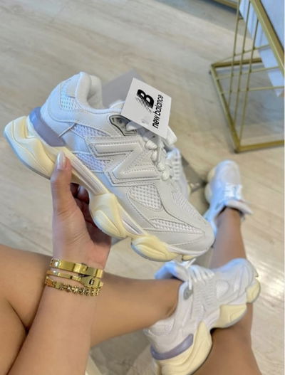 New Balance 9060