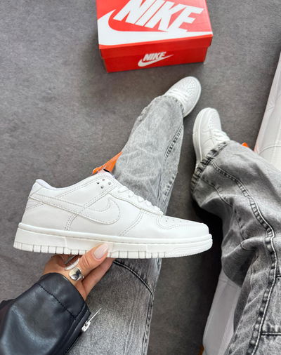 Nike Dunk blancas