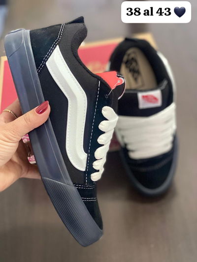 Vans KNU importadas